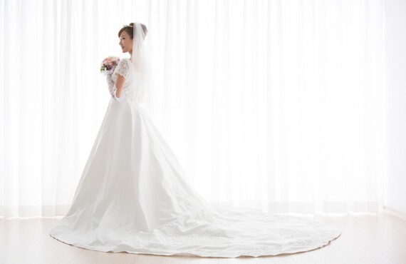 結婚式の幸せな笑顔 | 八千代市のフォトスタジオならスタジオ まる